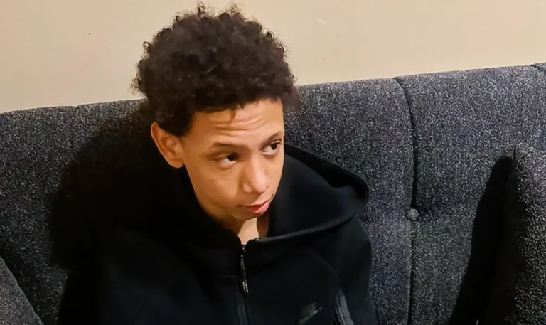 06met-teen-stabbing-angel-ljck-superJumbo-e1754599504973