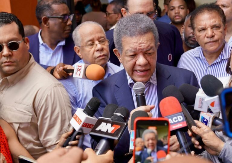 Elecciones-internas-de-la-Fuerza-del-Pueblo-registran-participacion-masiva-Leonel-la-define-como-demostracion-contundente-770x540